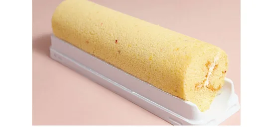 Real Strawberry Cream Roll Cake