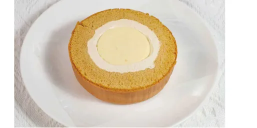 Toffee Crème Brûlée Roll Cake